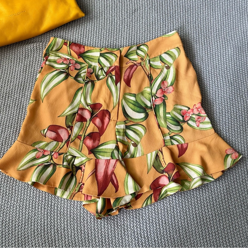 PatBO Zebrina Print Ruffle Hem Shorts Size 6